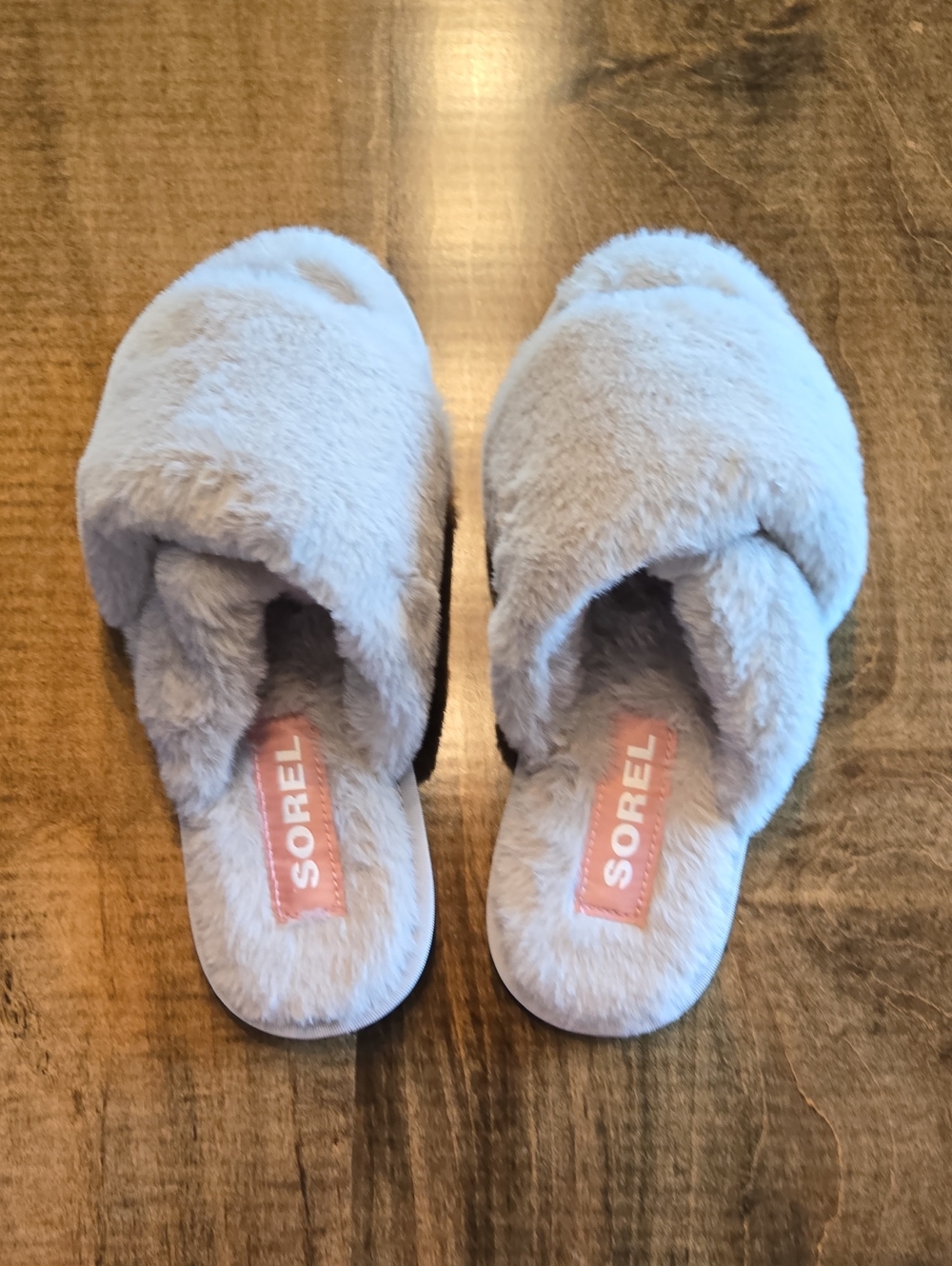 Sorel Plush Cross-Band Slides in Light Gray with Pink Logo (Nwot)